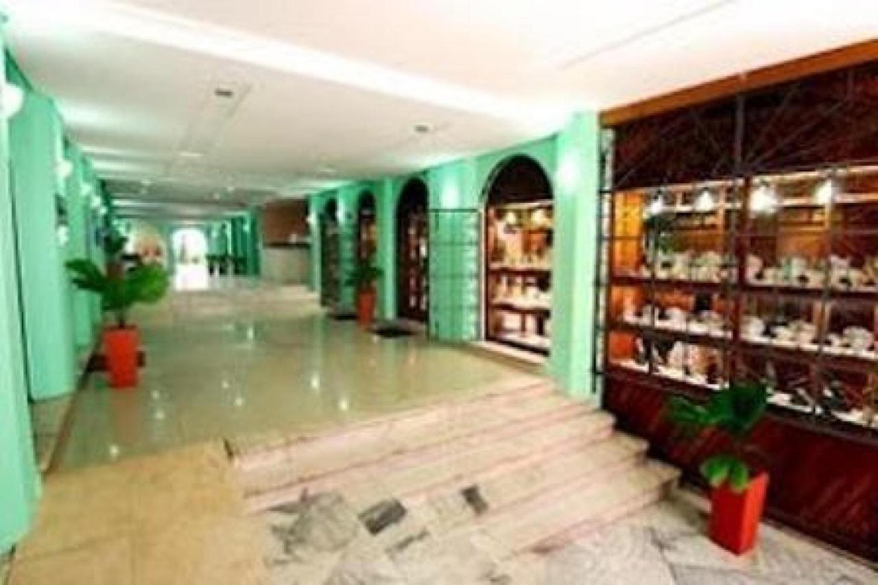 Oyo Hotel Pelourinho Сальвадор Экстерьер фото
