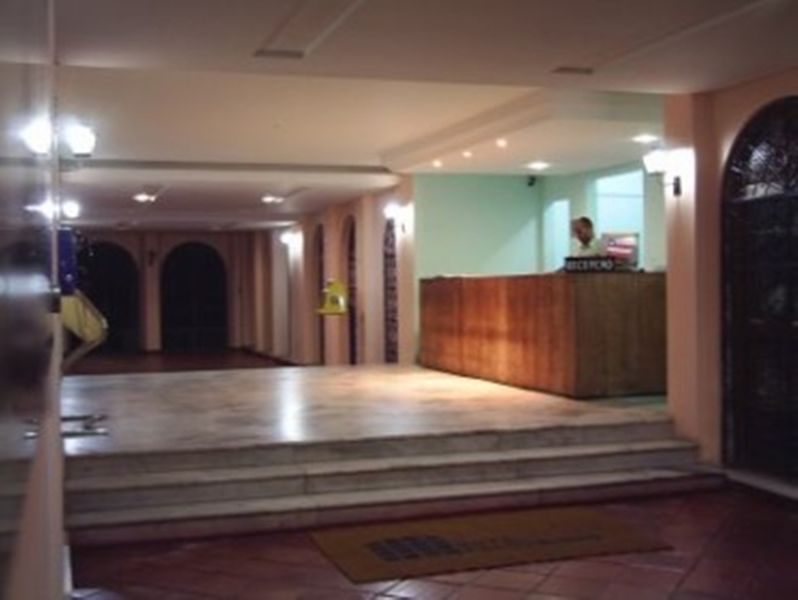 Oyo Hotel Pelourinho Сальвадор Экстерьер фото